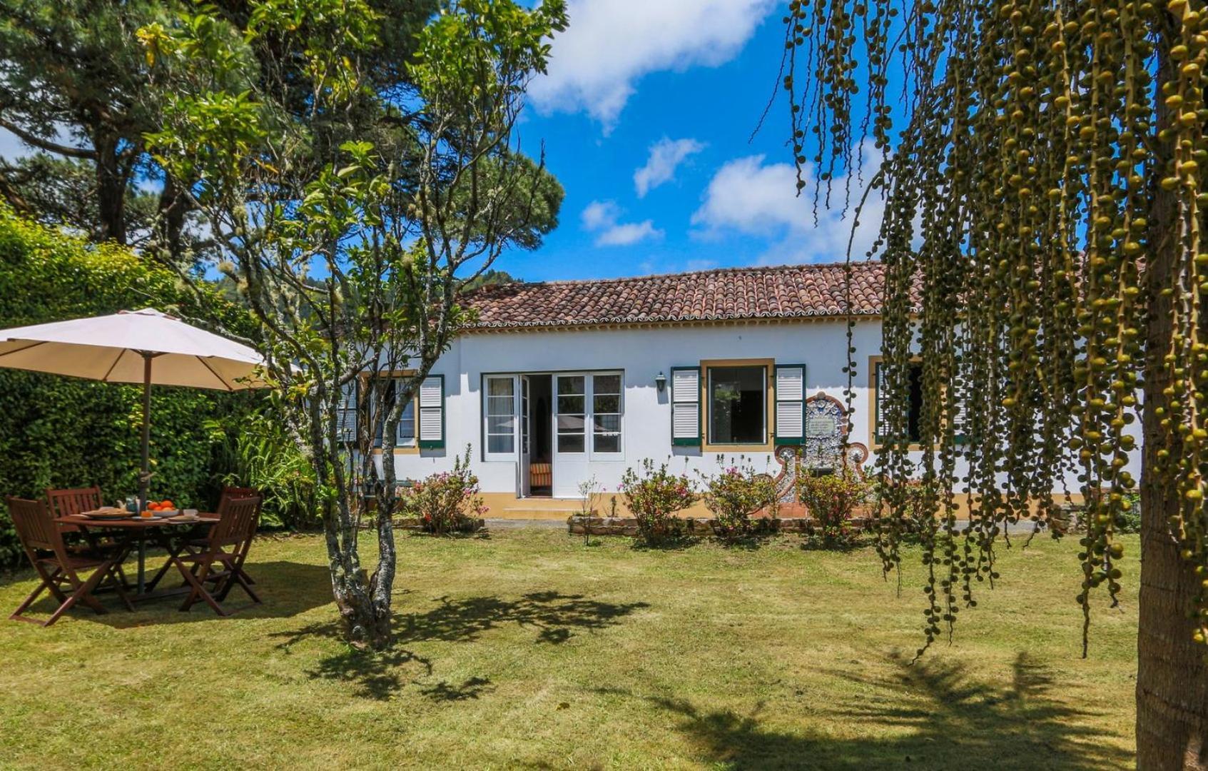فيلا Domus Adepta Charming W Garden فورناس المظهر الخارجي الصورة